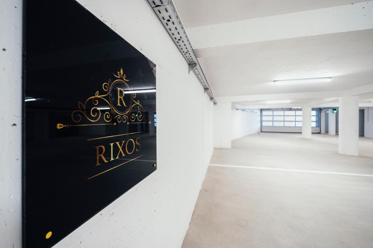 Apartment Rixos Zadar Private Parking Garage Bagian luar foto